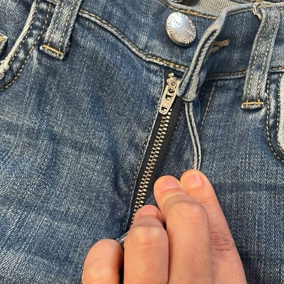 Current/Elliot skinny size 26” jeans - Picture 6 of 6